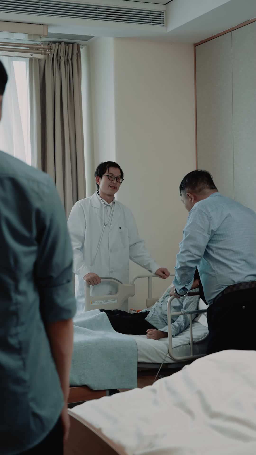 Tập 5 - Long Huyết Thức Tỉnh: Liều Mạng Cứu Nữ